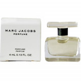 Marc Jacobs 3900 